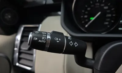 Land Rover Discovery 2019, 100430 км, за 17781.61 USD - фото 16