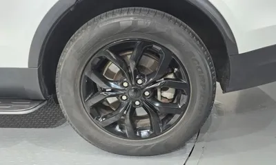 Land Rover Discovery 2019, 100430 км, за 17781.61 USD - фото 21