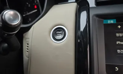 Land Rover Discovery 2019, 100430 км, за 17781.61 USD - фото 29
