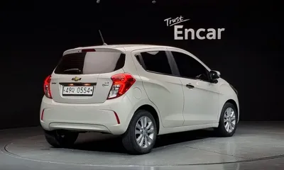 ChevroletGMDaewoo Spark 2016, 71918 км, за 3907.28 USD