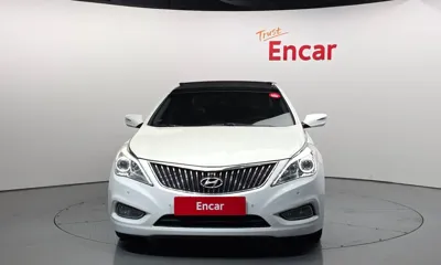 Hyundai Grandeur 2011, 179661 км, за 2925.31 USD