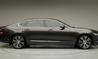 Volvo S90 2024, 5322 км, за 31203.27 USD - фото 3