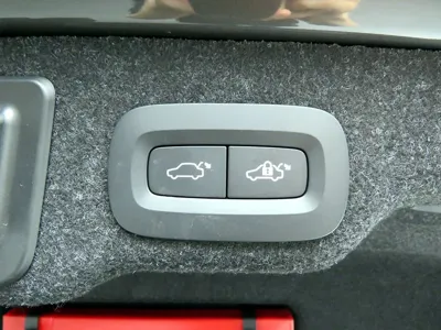 Volvo S90 2024, 5322 км, за 31203.27 USD - фото 20