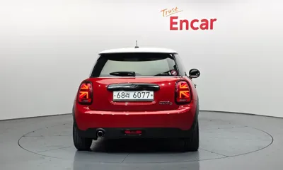 MINI Cooper 2015, 160161 км, за 3501.82 USD