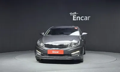 Kia K5 2012, 108728 км, за 2576.81 USD
