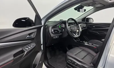 ChevroletGMDaewoo 볼트 EUV 2023, 43971 км, за 16765.25 USD - фото 10