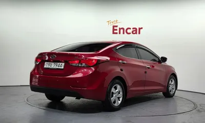 Hyundai Avante 2015, 114667 км, за 3900.06 USD