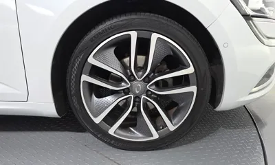 Renault-KoreaSamsung SM6 2016, 144232 км, за 4857.56 USD