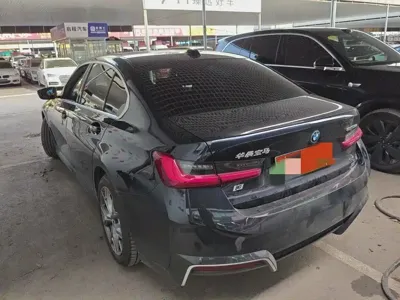 BMW i3 2024, 30000 км, за 17411.98 USD