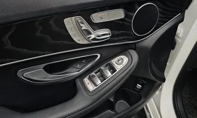 Mercedes-Benz C-Class 2019, 51122 км, за 15091.24 USD - фото 17