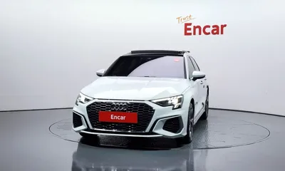 Audi A3 2023, 15028 км, за 19860.91 USD