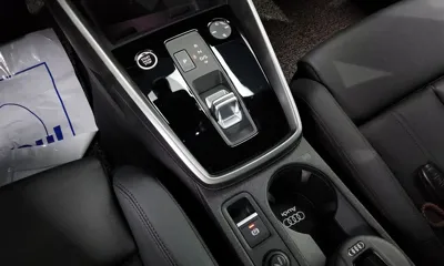 Audi A3 2023, 15028 км, за 19860.91 USD - фото 9