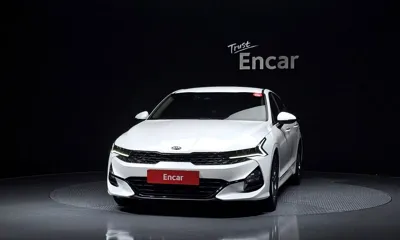 Kia K5 2021, 110016 км, за 11105.24 USD