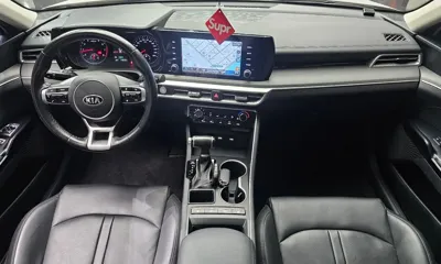 Kia K5 2021, 110016 км, за 11105.24 USD - фото 7