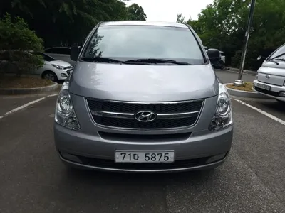 Hyundai Starex 2011, 183000 км, за 2925.31 USD