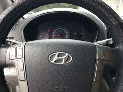 Hyundai Starex 2011, 183000 км, за 2925.31 USD - фото 7