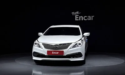 Hyundai Grandeur 2012, 214758 км, за 3021.54 USD
