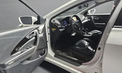 Hyundai Grandeur 2012, 214758 км, за 3021.54 USD - фото 11