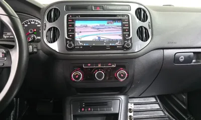 Volkswagen Tiguan 2014, 100137 км, за 4916.63 USD - фото 12