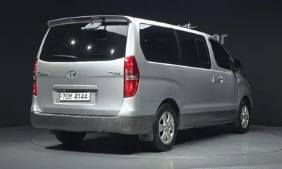 Hyundai Starex 2010, 243994 км, за 3055.32 USD