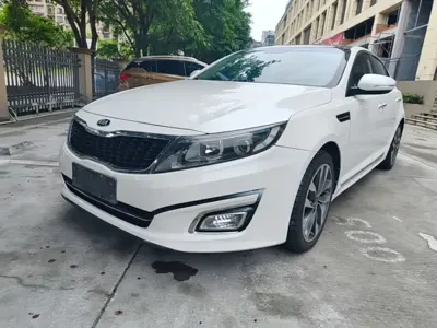 Kia K5 2014, 151400 км, за 3694.1 USD