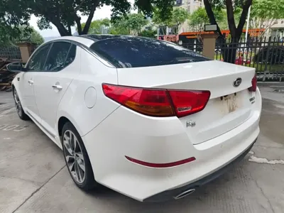 Kia K5 2014, 151400 км, за 3694.1 USD