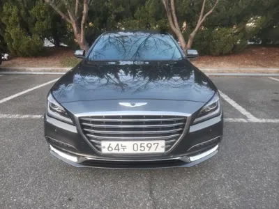Genesis G80 · 2017 год