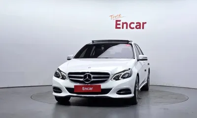 Mercedes-Benz E-Class 2014, 83056 км, за 7866.21 USD
