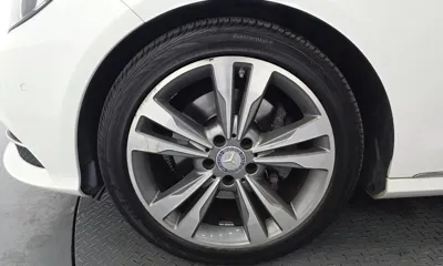 Mercedes-Benz E-Class 2014, 83056 км, за 7866.21 USD