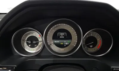 Mercedes-Benz E-Class 2014, 83056 км, за 7866.21 USD - фото 8