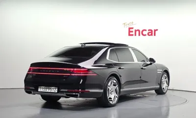 Genesis G90 2022, 8231 км, за 73509.87 USD