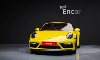 Porsche 911 2023, 16710 км, за 142671.09 USD