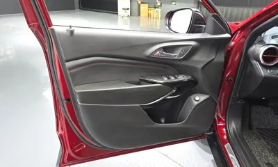 ChevroletGMDaewoo Trax 2024, 153861 км, за 64705.95 USD - фото 24