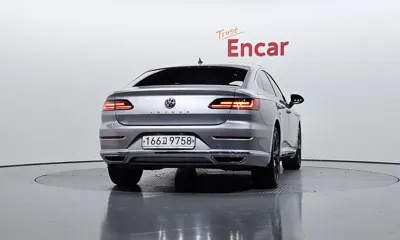 Volkswagen Arteon 2019, 134136 км, за 12632.67 USD