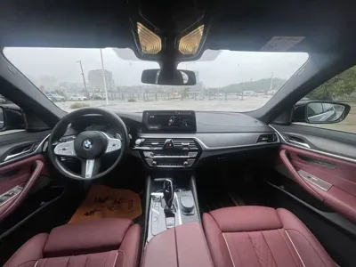 BMW 5 Series 2023, 30000 км, за 36475.21 USD - фото 6