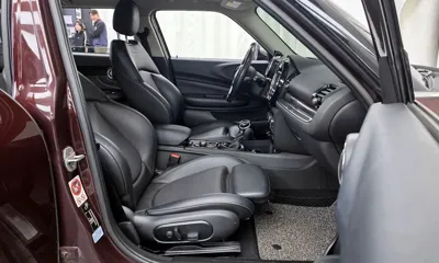 MINI Clubman 2018, 130499 км, за 6236.05 USD - фото 11