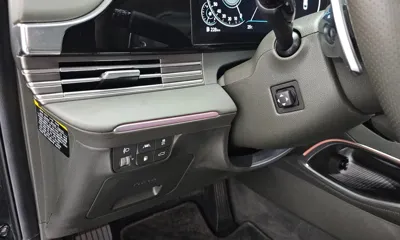 Hyundai Grandeur 2020, 86625 км, за 16410.66 USD - фото 30
