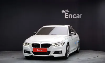 BMW 3-Series 2018, 89031 км, за 9602.64 USD