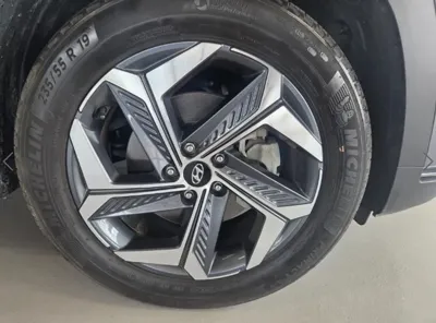 Hyundai Tucson 2021, 61343 км, за 11809.11 USD