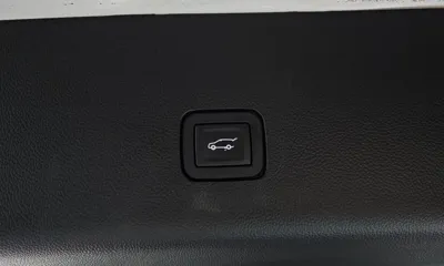 ChevroletGMDaewoo Traverse 2021, 40617 км, за 16749.86 USD - фото 20