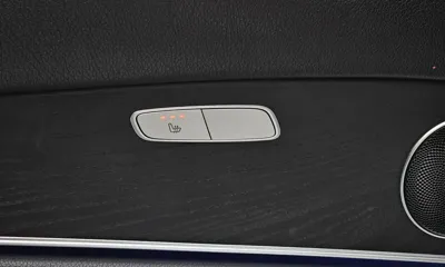 Mercedes-Benz E-Class 2017, 85509 км, за 12964.18 USD - фото 20