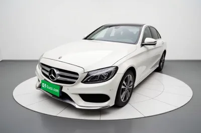 Mercedes-Benz C-Class · 2018 год