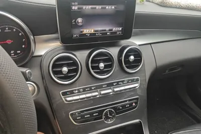 Mercedes-Benz C-Class 2018, 116400 км, за 14598 USD - фото 12