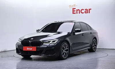 BMW 5-Series · 2023 год