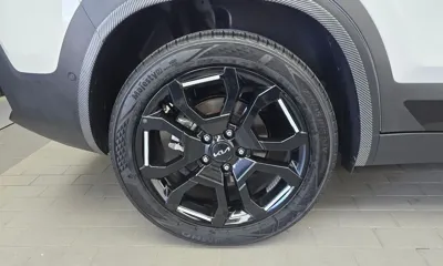 Kia Seltos 2025, 21190 км, за 20130.3 USD