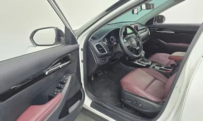 Kia Seltos 2023, 17798 км, за 14441.38 USD - фото 10
