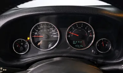 Jeep Wrangler 2017, 79310 км, за 13268.52 USD - фото 8