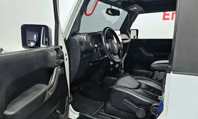 Jeep Wrangler 2017, 79310 км, за 13268.52 USD - фото 11