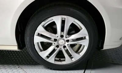 Mercedes-Benz E-Class 2012, 238706 км, за 2636.27 USD