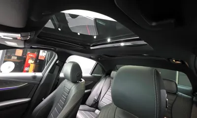 Mercedes-Benz E-Class 2021, 54079 км, за 24380.57 USD - фото 17